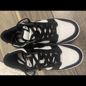 COPY - NIKE PANDA DUNKS